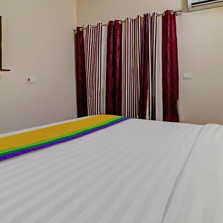 Itsy By Treebo - Divine Inn Chandīgarh Buitenkant foto